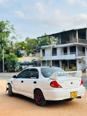 Kia Spectra 2001
