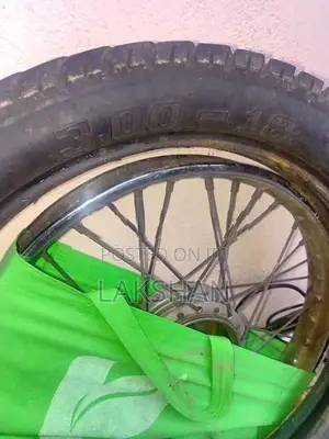 300/18 CT100 Rear Tire