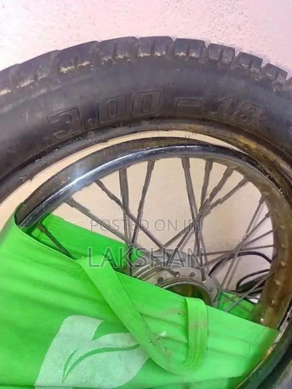 300/18 CT100 Rear Tire