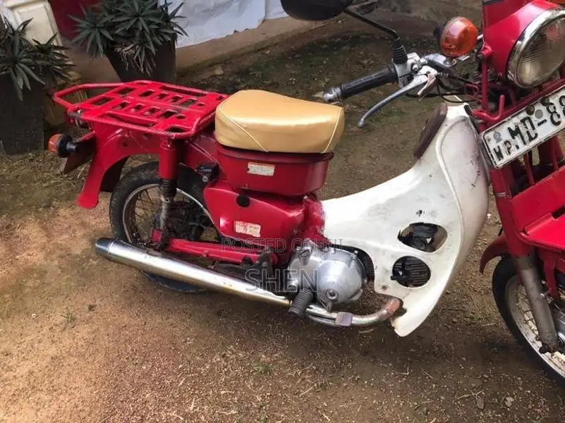 Honda MD 2002