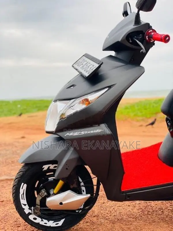 Honda Dio 2017