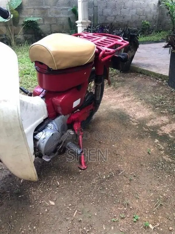 Honda MD 2002