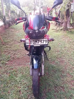 Bajaj Discover 125 2016