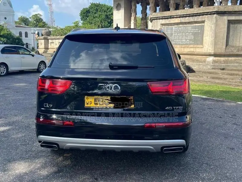 Audi Q7 2017