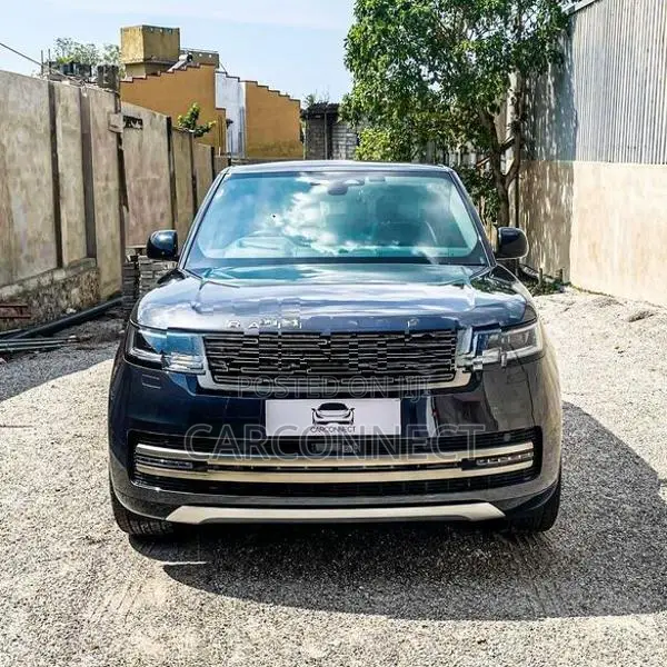 Land Rover Range LWB Pure Petrol 2025
