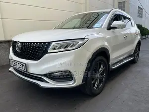 DFSK Glory iAuto 2023