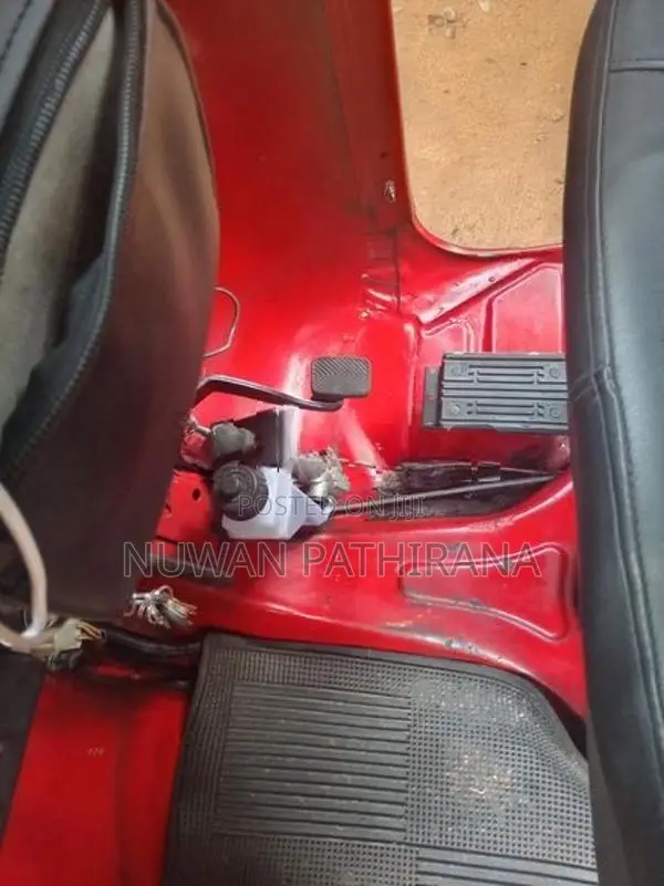 Bajaj RE 2009