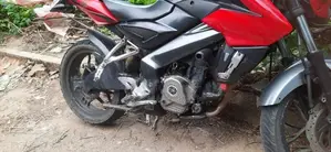 Bajaj Pulsar NS200 2014