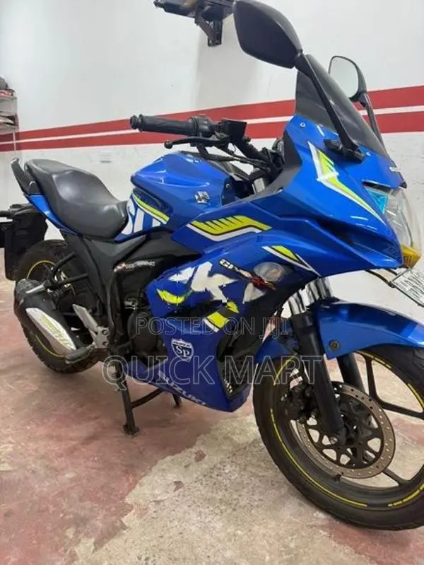 Suzuki Gixxer 2017