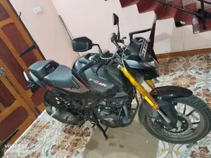 Hero Hunk 160R 2026