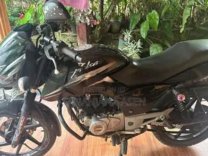 Bajaj Pulsar 150 2017