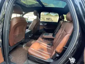 Audi Q7 2017