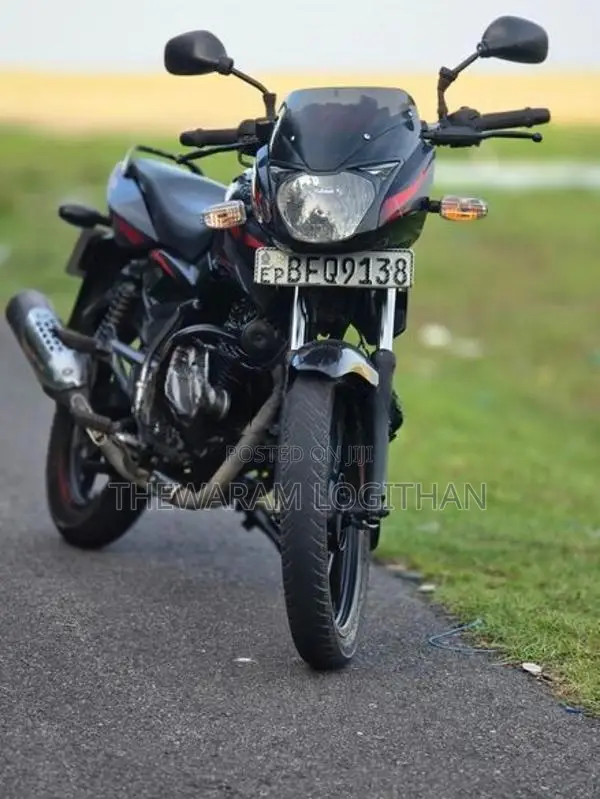 Bajaj Pulsar 150 2017