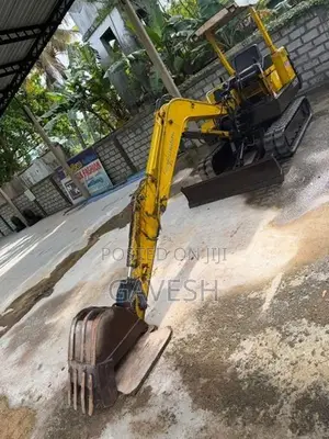 Mitsubishi ME 35 2016