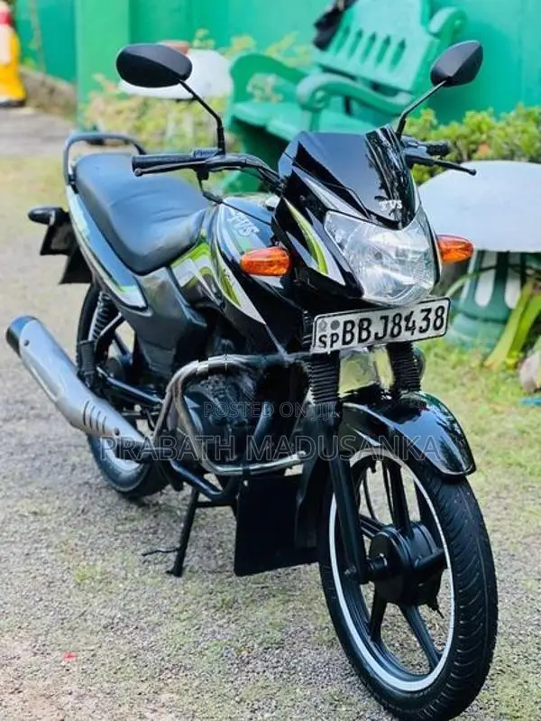 TVS Metro 2015
