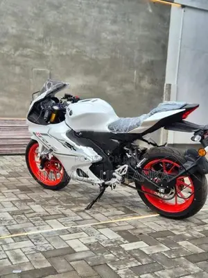 Yamaha R15 V40 2026