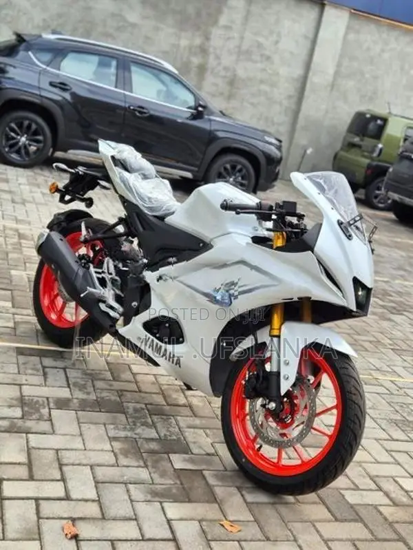 Yamaha R15 V40 2026
