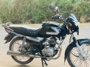 Bajaj CT100 2005