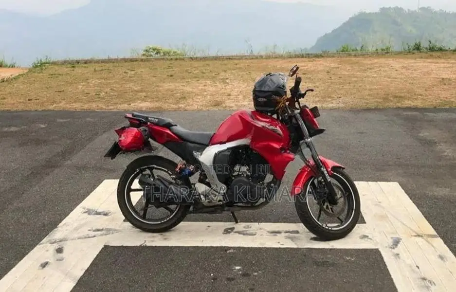Yamaha FZ S 2017