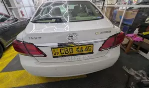 Toyota Premio 2018