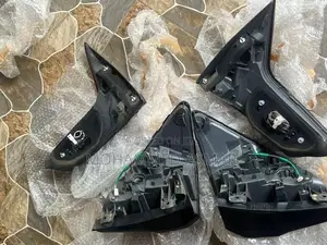 Honda vezel tail light