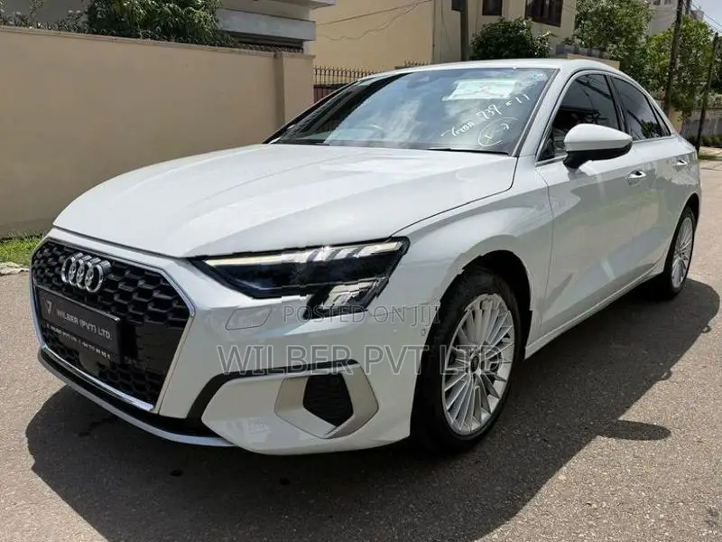 Audi A3 Sedan Ad Leather PKG 2023