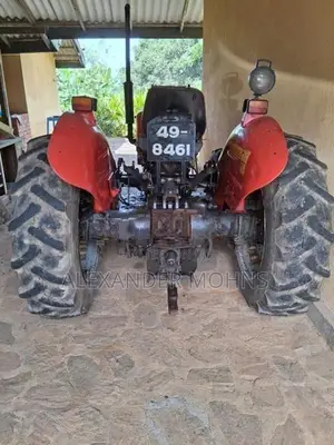 Massey Ferguson MF 1997