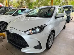 Toyota Yaris X Grade 2025