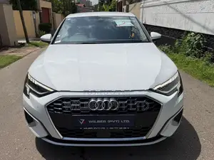 Audi A3 Sedan Ad Leather PKG 2023