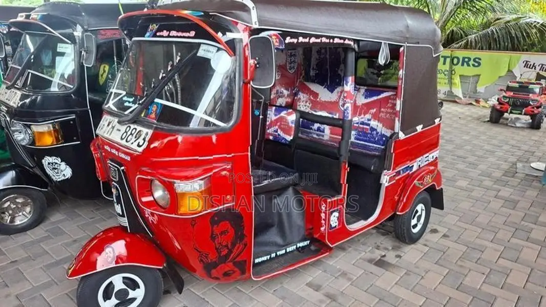 Bajaj RE 4 Strok 2011