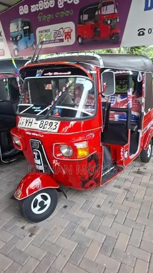 Bajaj RE 4 Strok 2011