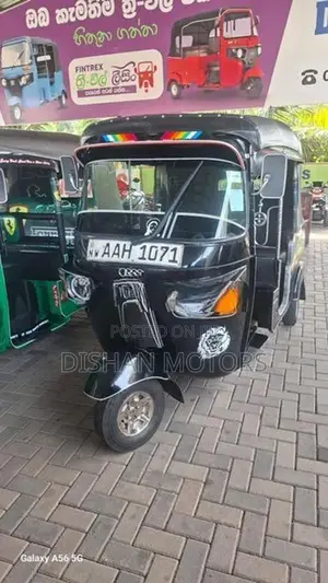 Bajaj RE 4 Strok 2013
