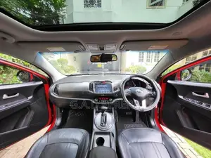 Kia Sportage fully loaded 2013