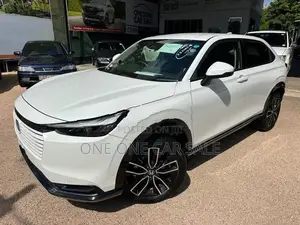 Honda Vezel Z Premium 10sp 360’ 2025