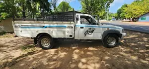 Tata 207 white 2005