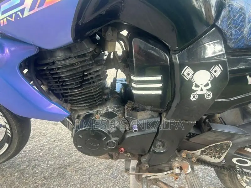Yamaha FZS V1 2010
