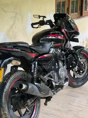 Bajaj Pulsar 180 2013