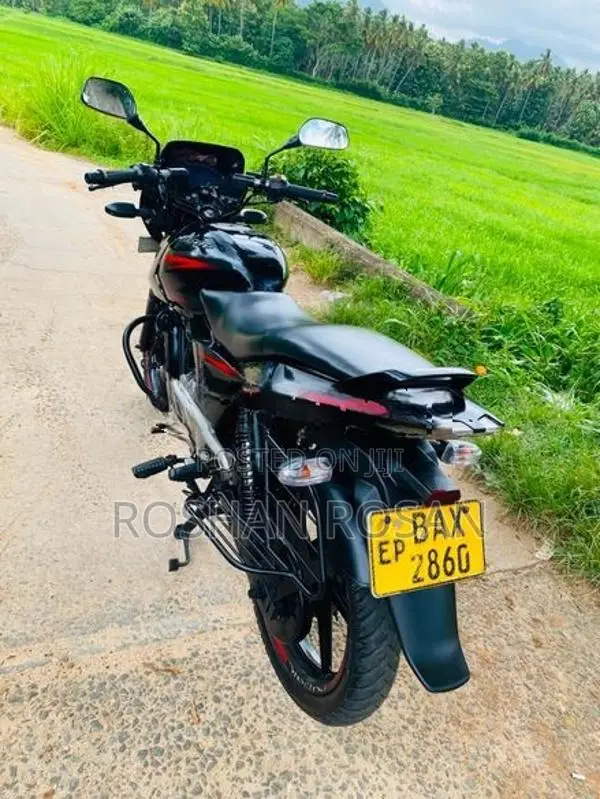 Bajaj Pulsar 150 2014