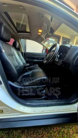 Mitsubishi Outlander 7 Seater 2016