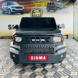 Toyota Hilux Champ LWB 2024