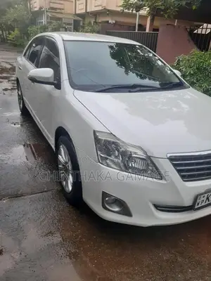 Toyota Premio 2013