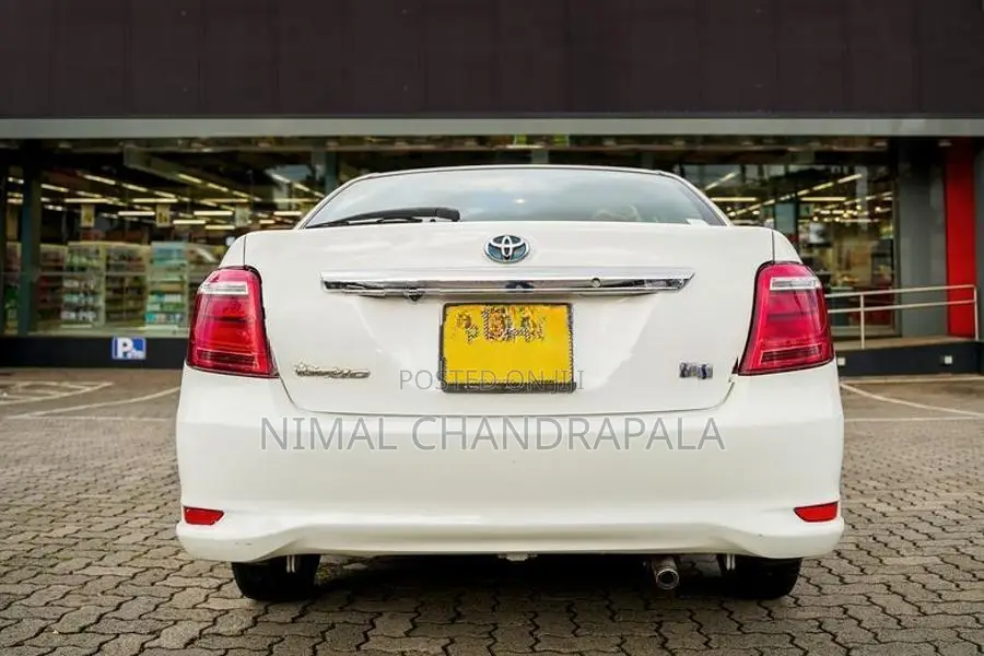 Toyota Axio X Grade 2016