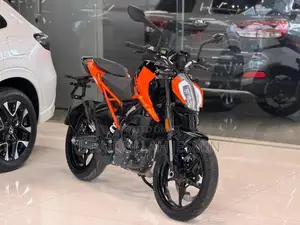KTM Duke 160 2025