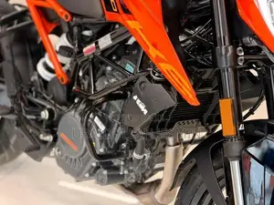 KTM Duke 160 2025