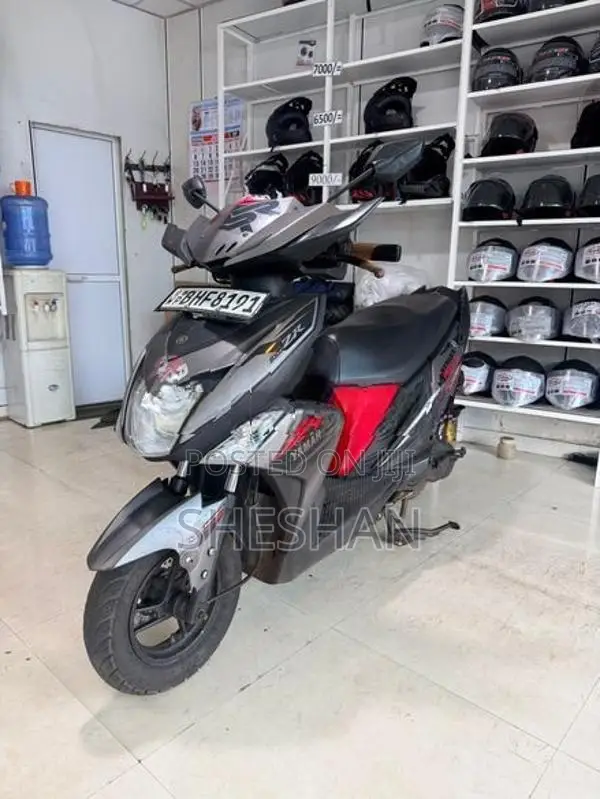 Yamaha Ray ZR 2018
