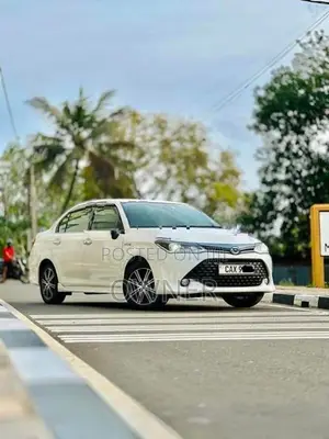 Toyota Axio Hybrid Wxb 2017