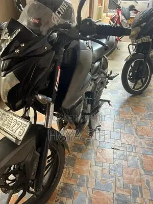 Bajaj Pulsar NS200 2017