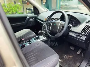 Land Rover Freelander 2013