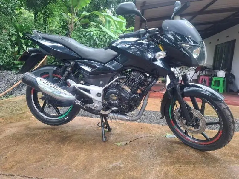 Bajaj Pulsar 150 2011