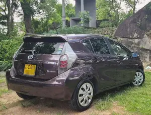 Toyota Aqua Limited 2014